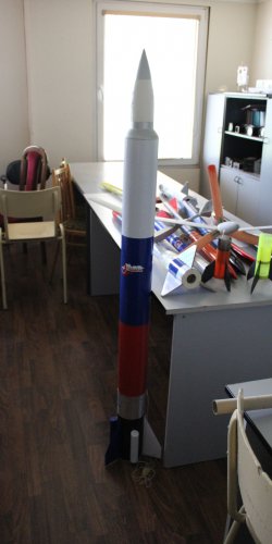 img_2972 4-motorovy model fi 100 mm b vecera